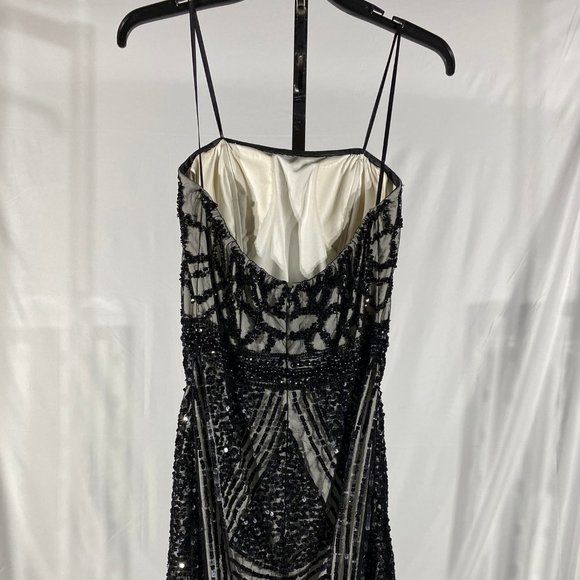 Dress - Shailk - Picture 3 of 8